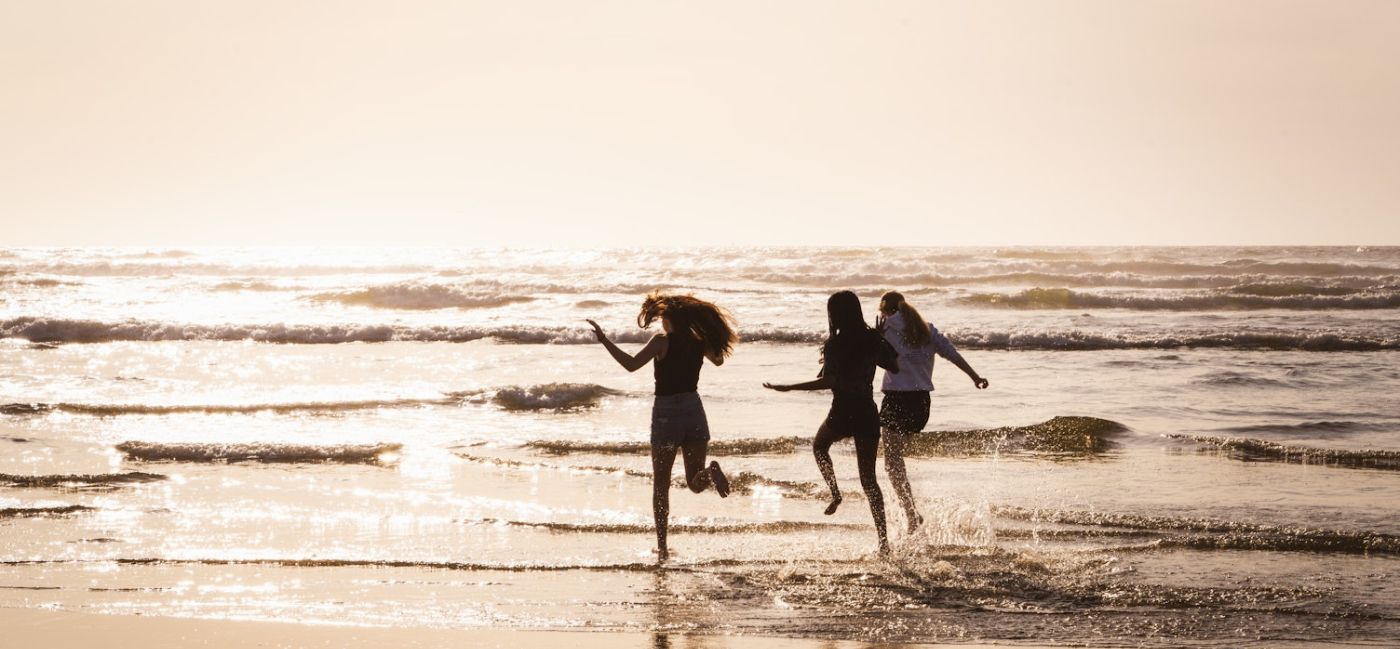 What Every Visitor Needs to Know About Beach Safety on Oregon's Adventure Coast