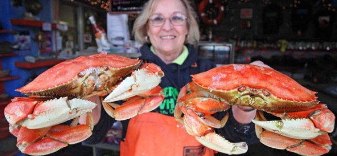Heading to the 2022 Charleston Crab Feed? Follow These Tips & Trip Ideas! 