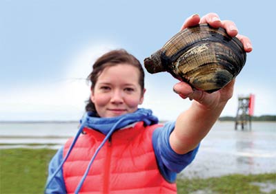 Girl Clamming in 