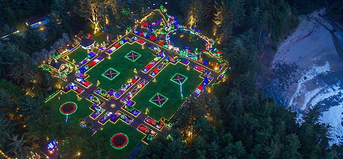 Navigate the Holiday Lights at Shore Acres Like a Pro! 